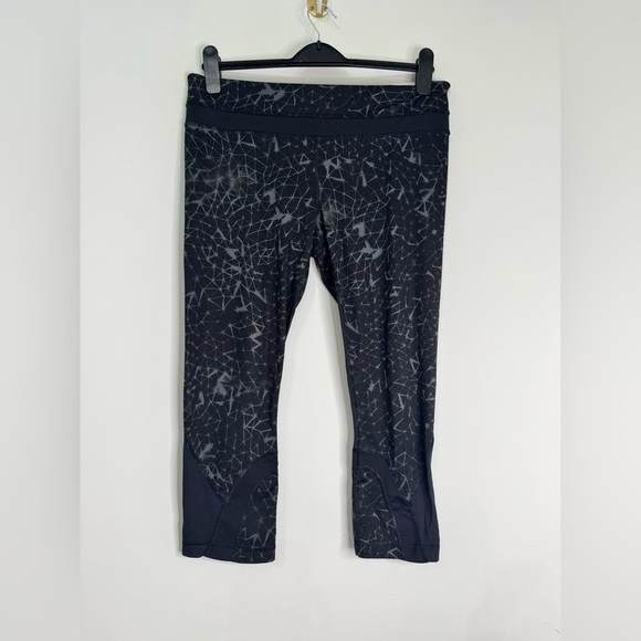 Women’s Lululemon Run Inspire Crop ll Full On Luxtreme Mesh Star Crushed Legging - Picture 3 of 7